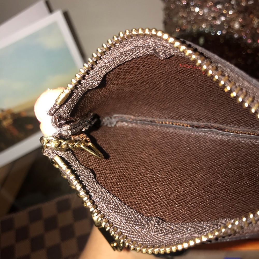 Louis Vuitton Damier Ebene Cles - Picture 11 of 13